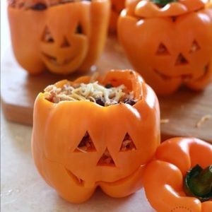 Meet your Posher, Gabriella